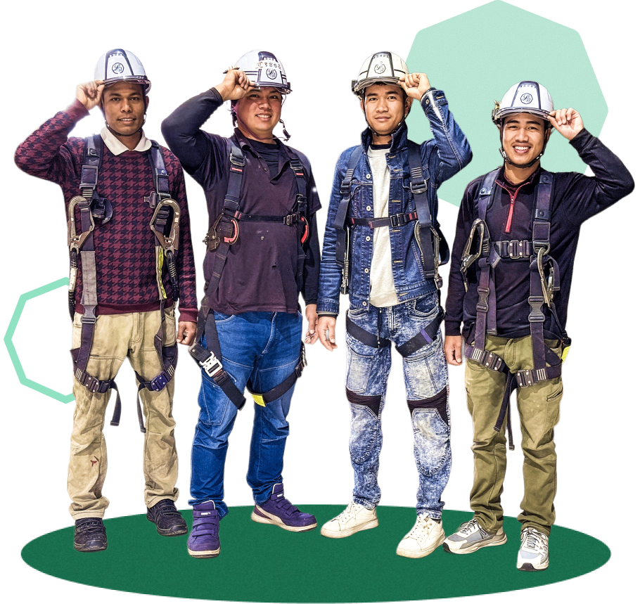 桐生鈑金スタッフの集合写真